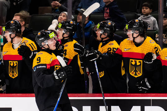 Elias Pul of Germany celebrates