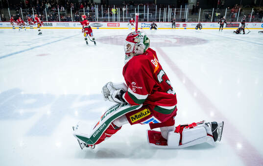 Modos målvakt Adam Werner