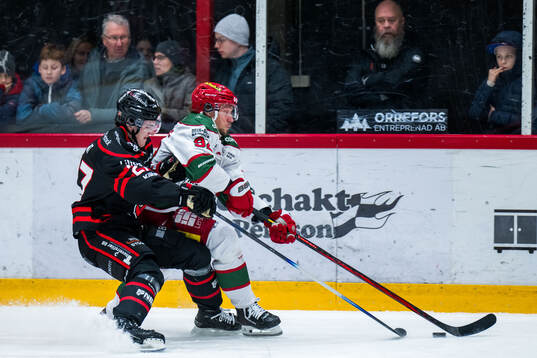 Nybros Joel Kant och Modos Jesper Olofsson