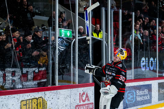 Nybros målvakt Hugo Hävelid jublar