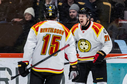 Brynäs Johannes Kinnvall jublar