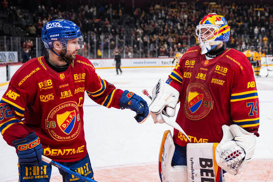 Djurgårdens Marcus Krüger och målvakt Daniel Marmenlind