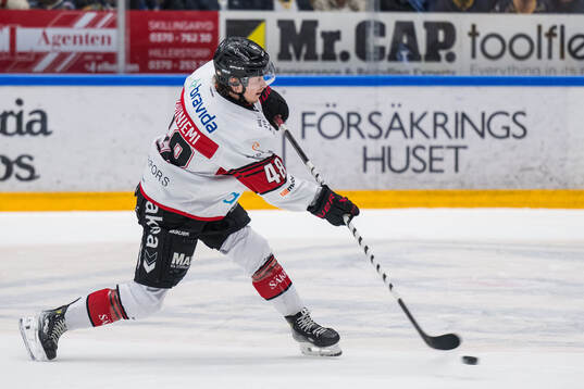 Malmö Redhawks Lauri Pajuniemi gör 2-3