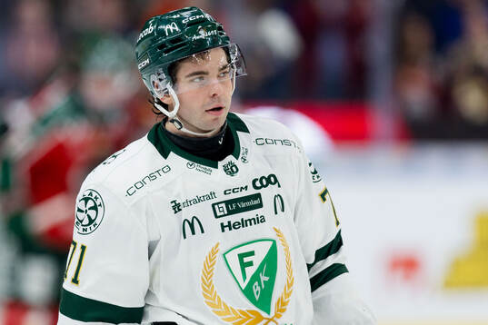 Färjestads Viktor Lodin deppar
