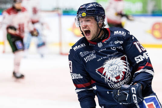 Linköpings Jacub Vrana jublar