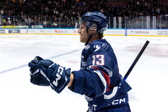 Linköpings Jakub Vrana jublar