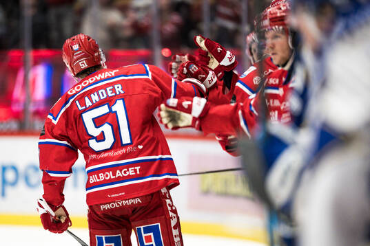 Timrås Anton Lander jublar