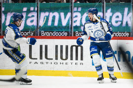 Leksands Max Veronneau jublar