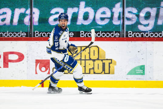 Leksands Max Veronneau jublar