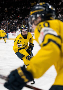 Viggo Björck of Sweden at warm-up