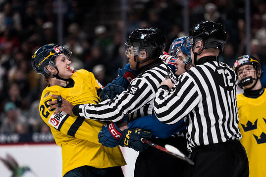 Eddie Genborg of Sweden and James Hagens of USA