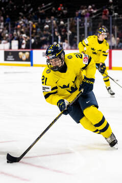 Viggo Björck of Sweden at warm-up