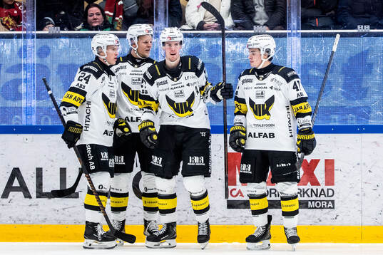 Västerås Carl Jakobsson jublar