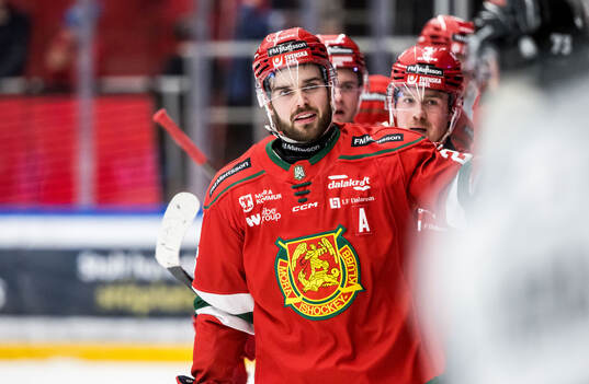 Moras Arvid Degerstedt jublar