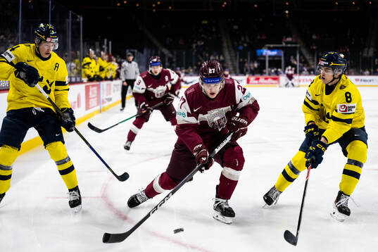 Leo Sahlin Wallenius and Felix Carell of Sweden against