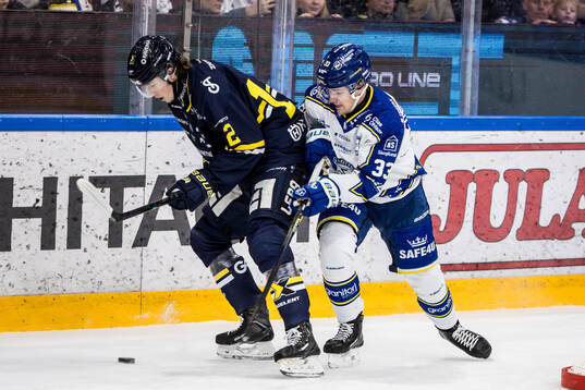 HV71s Wille Magnertoft och Leksands Olle Strandell