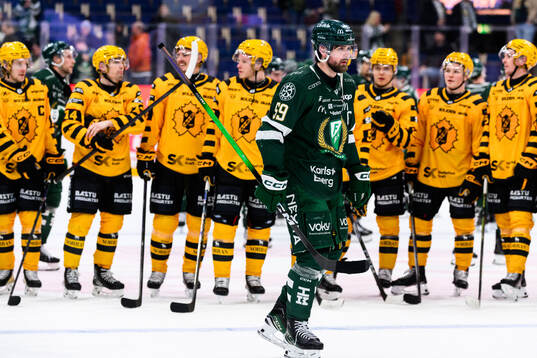 Färjestads Linus Johansson deppar