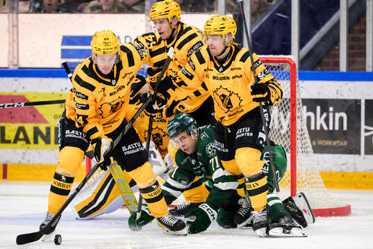 Skellefteås Jonathan Pudas, Pär Lindholm och Andreas
