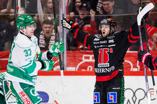Örebros Kalle Kossila jublar
