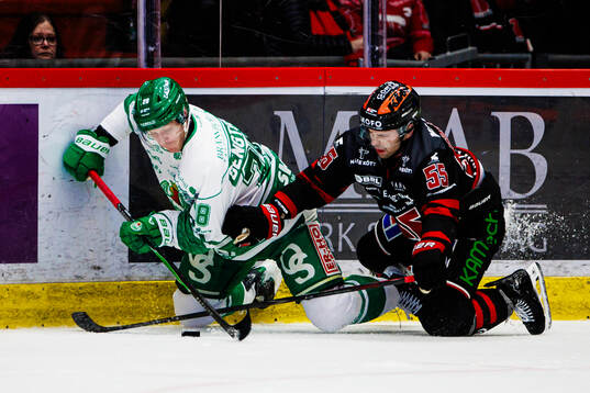 Rögles Anton Bengtsson och Örebros David Quenneville