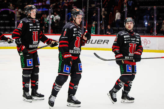 Örebros Milton Oscarson,  Luke Martin och David