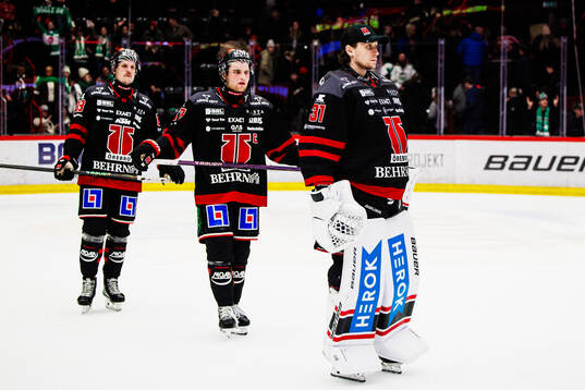 Örebros Patrik Karlkvist, Glenn Gustafsson och målvakt
