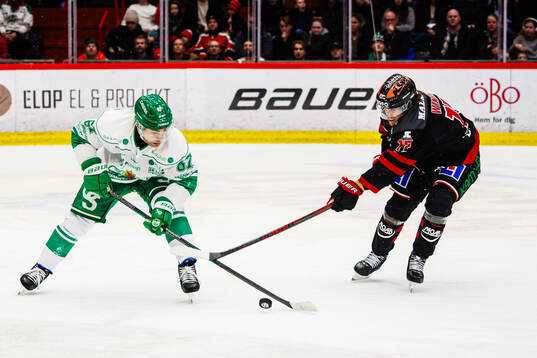 Rögles Lubos Horky och Örebros Noah Steen