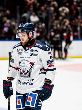 Linköpings Robin Kovacs deppar