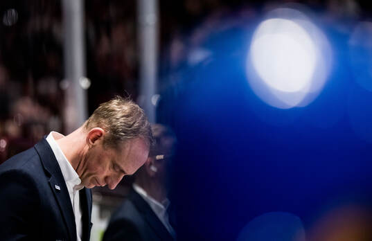 Linköpings tränare Mikael Håkanson deppar