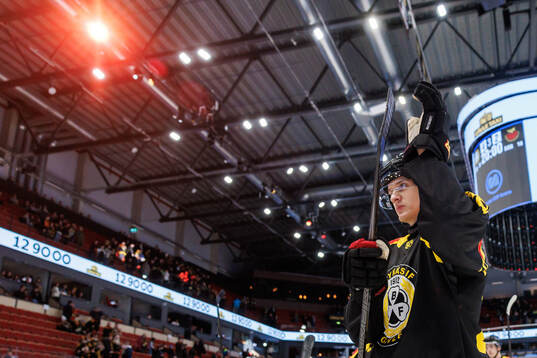 Brynäs Oskar Lindblom jublar