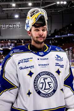 Leksands målvakt Marcus Gidlöf jubel