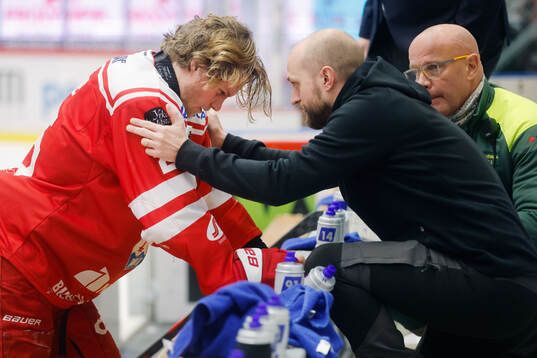 Timrås Anton Heikkinen får vård