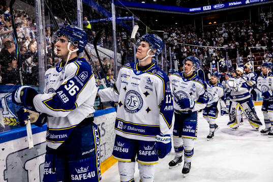 Leksands spelarna jublar