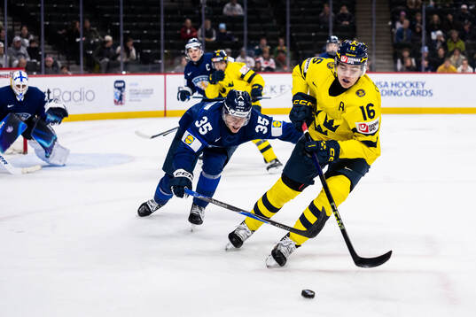 Atte Joki of Finland and Anton Frondell of Sweden