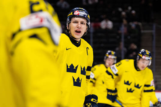 Jack Berglund of Sweden