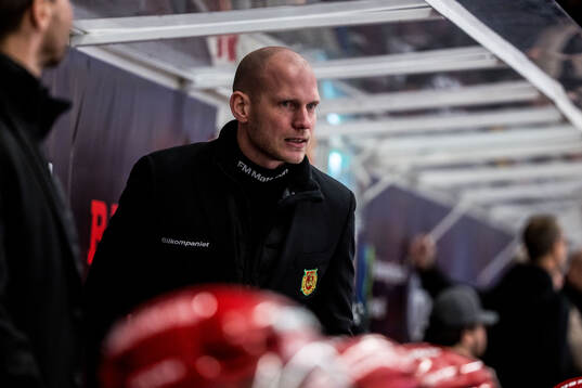 Moras tränare Oscar Dahlgren