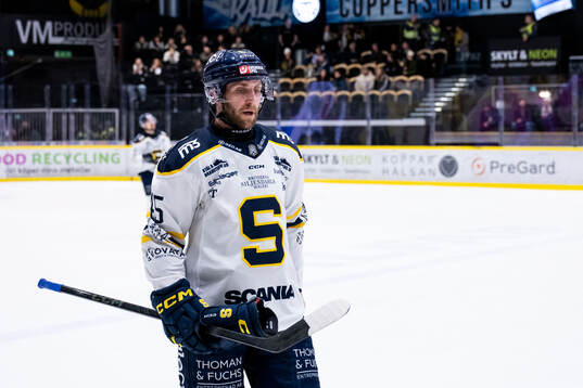 Södertäljes Sebastian Dyk deppar