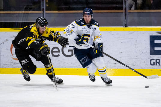 Västerås Oskar Kvist och Södertäljes Daniel Norbe