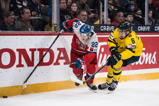 Adam Titlbach of Czech Republic and Sascha Boumedienne of