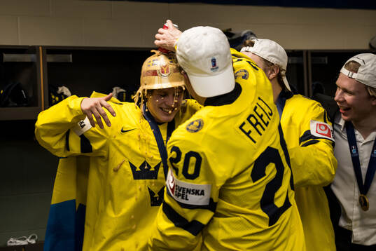Ivar Stenberg and Alfons Freij of Sweden celebrate
