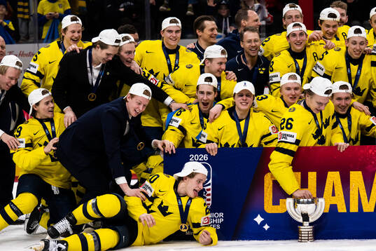Players of Sweden celebrate