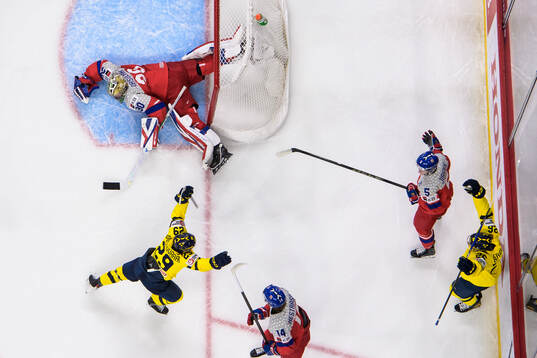 Casper Juustovaara Karlsson and Jack Berglund of Sweden