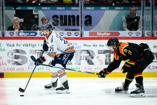 Växjös Brian Cooper och Brynäs Axel Jonsson-Fjällby