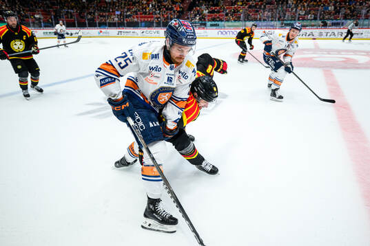 Växjös Lucas Elvenes och Brynäs Anton Rödin