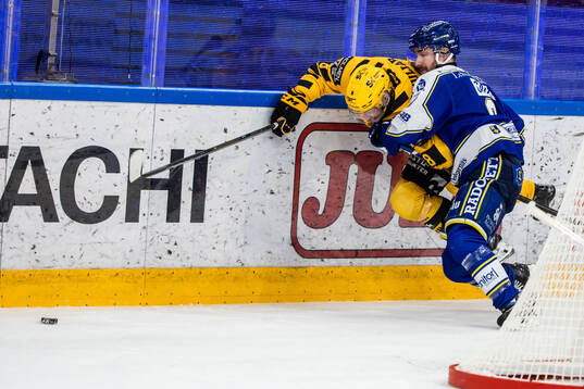 Skellefteås Oliver Okuliar och Leksands Matt Caito