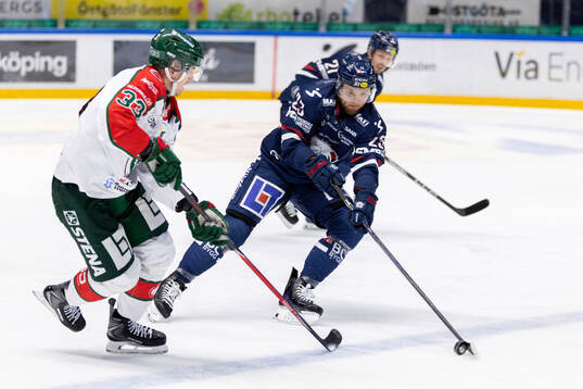 Frölundas Linus Högberg och Linköpings Robin Kovacs