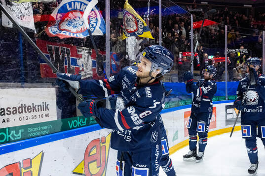 Linköpings Jonathan Myrenberg jublar