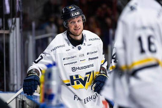 HV71s Oskar Stål-Lyrenäs