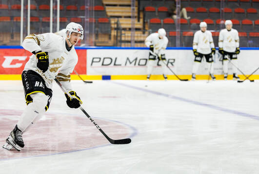 AIKs Simon Åkerström