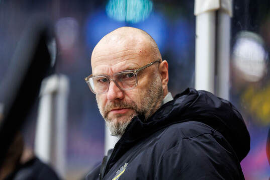 AIKs tränare Fredrik Hallberg